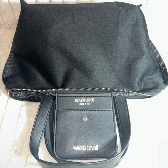 Roberto Cavalli Black and Gray Tote Bag. NWOT - Picture 3 of 9